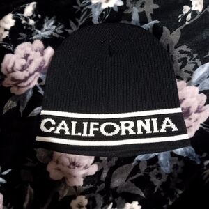 Black 'California' Beanie